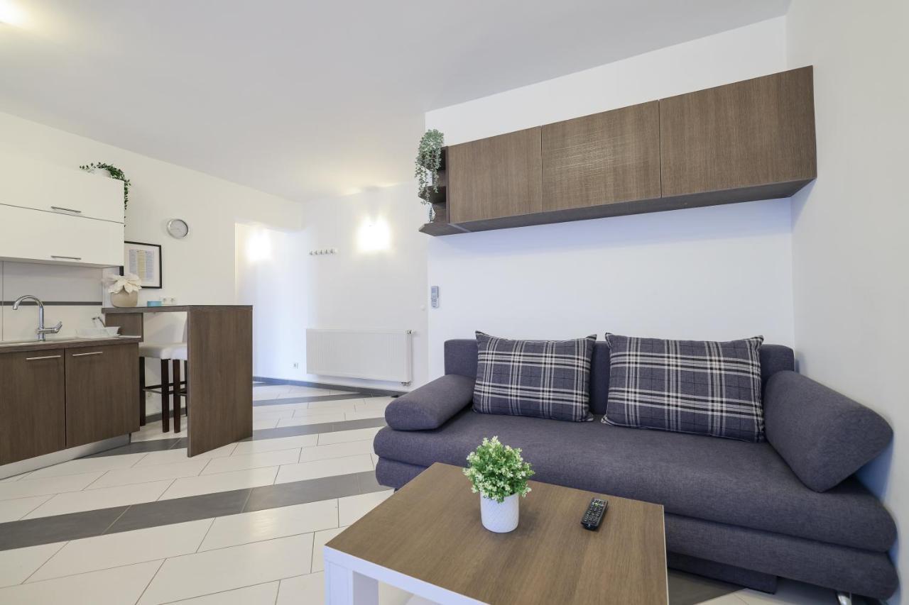 Apartments Nicola With Private Pool Бибинье Экстерьер фото