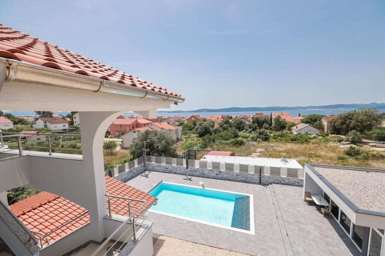 Apartments Nicola With Private Pool Бибинье Экстерьер фото