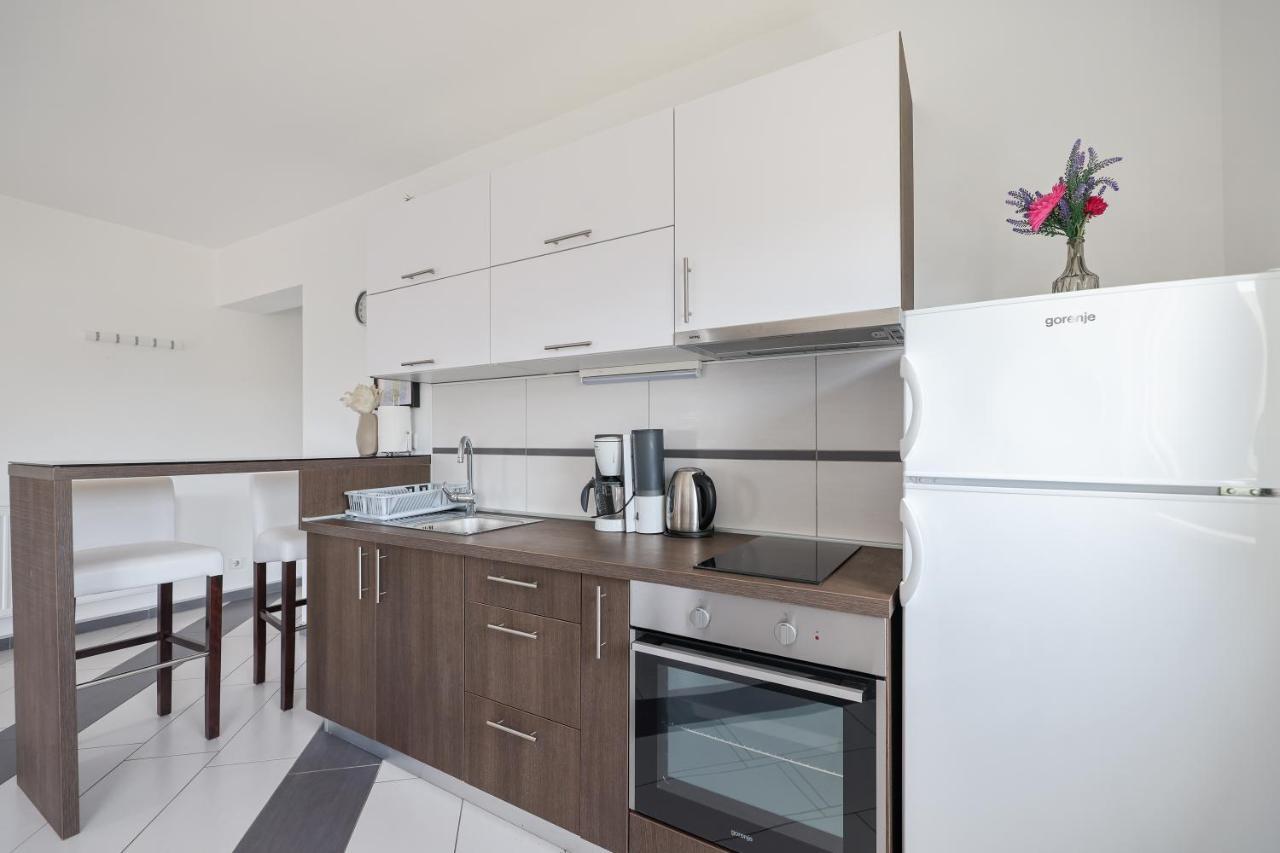 Apartments Nicola With Private Pool Бибинье Экстерьер фото